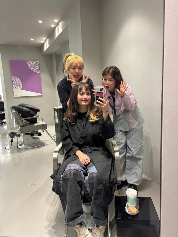 Hair Salon Myeongdong Station | 明洞美容室